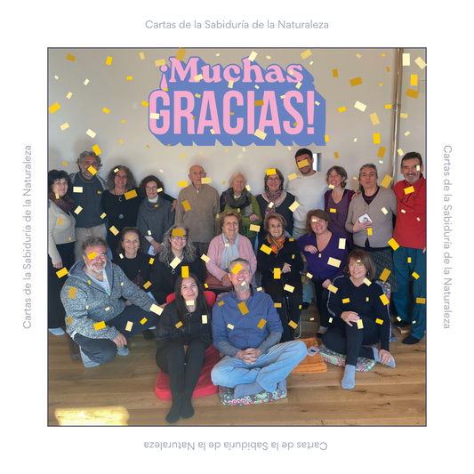 Grupo de personas asistentes a la presentación de las Cartas de la Sabiduría de la Naturaleza